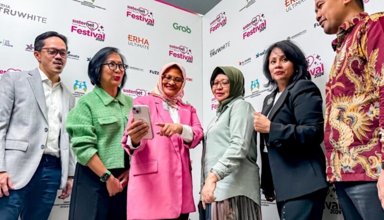 Sisternet, program pemberdayaan perempuan PT XL Axiata Tbk (XL Axiata)