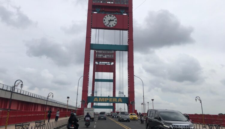 Jembatan Ampera