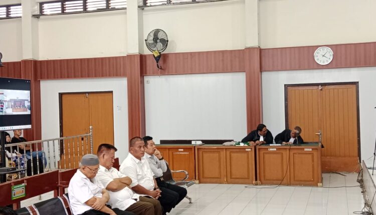 Empat terdakwa yang terlibat kasus dugaan korupsi proyek Jargas divonis berbeda.