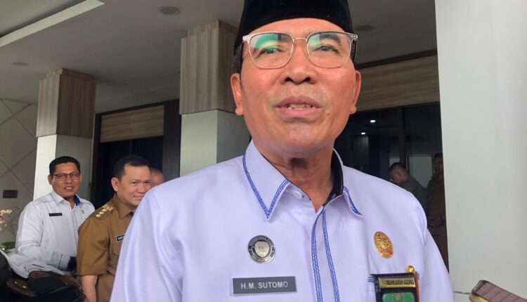 Ketua Pengadilan Tinggi Palembang, M Sutomo. (Foto: Tia)