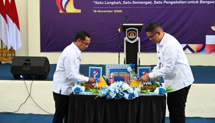 Penerimaan penghargaan.