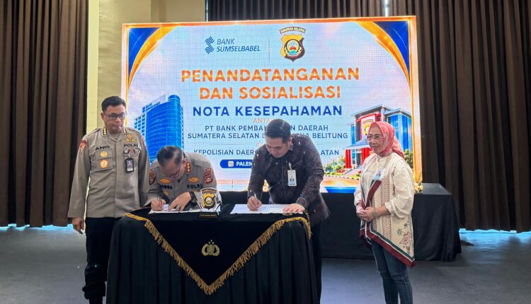 Penandatanganan nota kesepahaman tentang penyelenggaraan bantuan pengamanan di Lantai 7 Polda Sumsel.