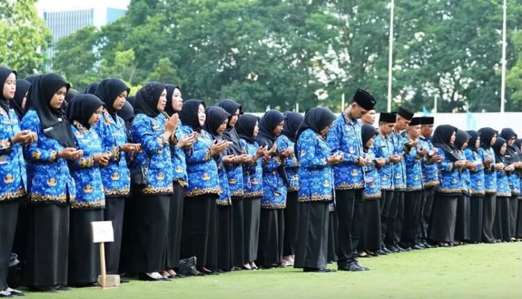 Pemerintah Provinsi Sumatera Selatan memastikan akan menyalurkan gaji ke-13 kepada 30.588 ASN, termasuk PNS dan PPPK, di wilayahnya mulai pekan pertama Juni 2026 guna membantu memenuhi kebutuhan tahun ajaran baru sekolah.