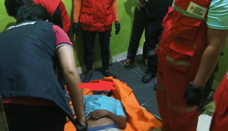 Korban dievakuasi.