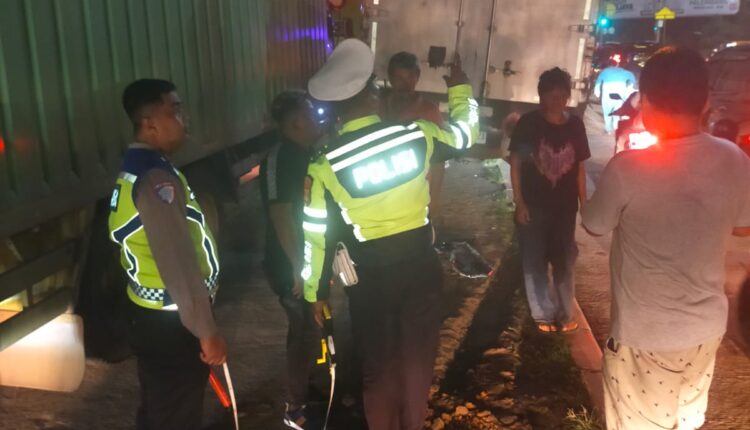 Peristiwa kecelakaan beruntun ini terjadi di Jalan Alamsyah Ratu Prawiranegara tepatnya Simpang Malintu, Kota Palembang, pada Kamis (20/02/2025), sekitar Pukul 18.00 WIB.