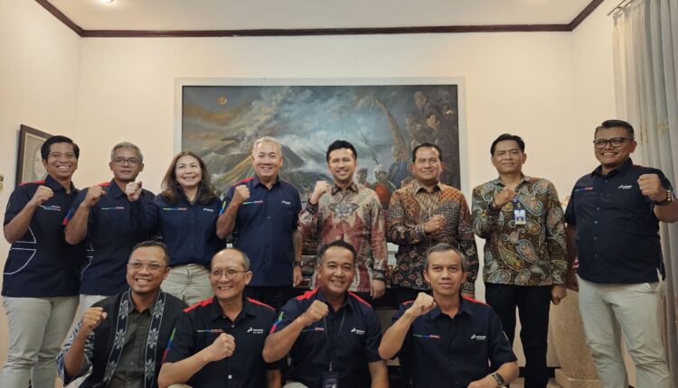 Direktur Utama PGN, Arief S. Handoko didampingi Direktur Komersial PGN Ratih Esti Prihatini beserta jajaran bersilaturahmi ke Wakil Gubernur Jawa Timur Emil Elestianto Dardak, di Surabaya, pada Kamis (08/05/2025).