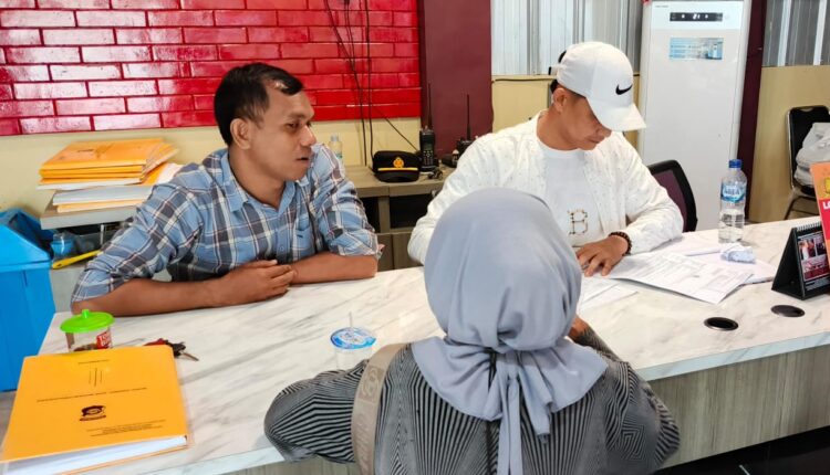 Korban membuat Laporan Polisi.