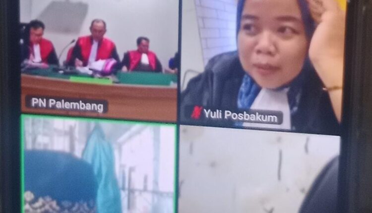 Persidangan yang digelar secara online.