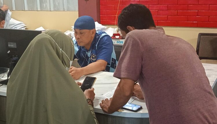 Korban membuat Laporan Polisi.