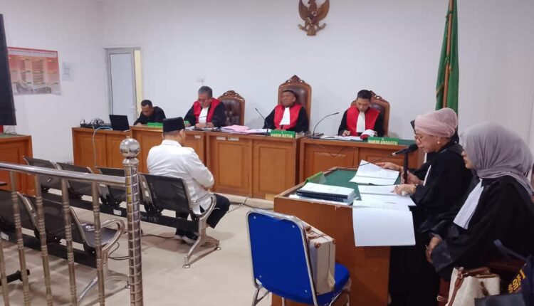 Suasana persidangan.