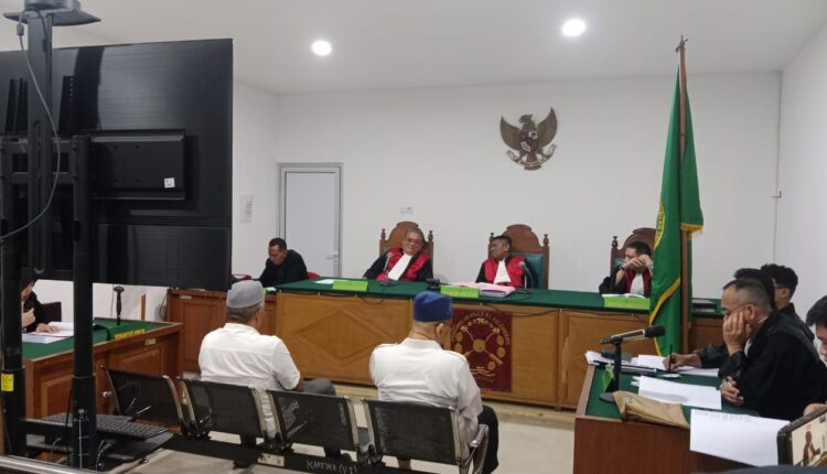 JPU Kejari Muba bacakan Tanggapan Eksepsi di Persidangan di PN Palembang.