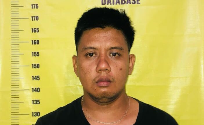 Pelaku penggelapan motor.