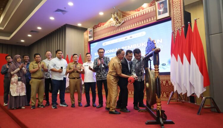 OJK dan BPPTIK gelar DEA tingkatkan kapasitas UMKM melalui AI dan literasi digital.