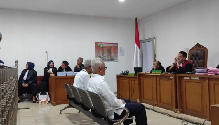 Suasana persidangan perkara kasus Batang Hari Sembilan.
