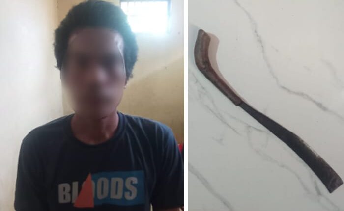 Pelaku beserta barang bukti.