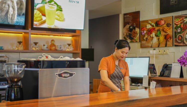 Batiqa Hotel rayakan hari kemerdekaan.