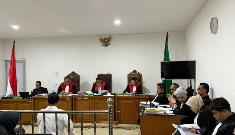 Suasana persidangan.