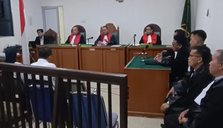 JPU bacakan tuntutan pidana kedua terdakwa dipersidangan.