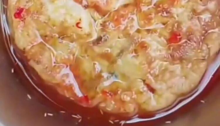 Menu MBG di SDN 8 Kayuagung OKI terdapat belatung.