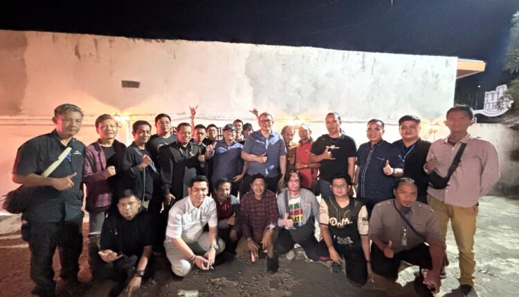 Insan Pers dengan Ketua PN Palembang.