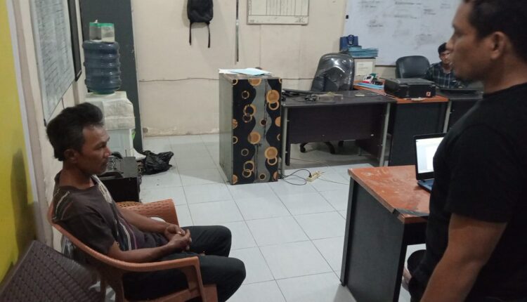 Terduga pelaku penganiayaan saat diamankan.