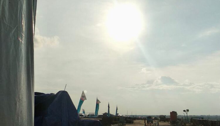 Cuaca panas di Palembang, Jum'at (17/10/2025). (Foto : Tia)