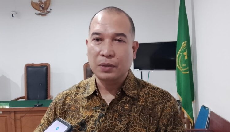Penasihat hukum terdakwa Nopriansyah, Juli Hartono Yakub.