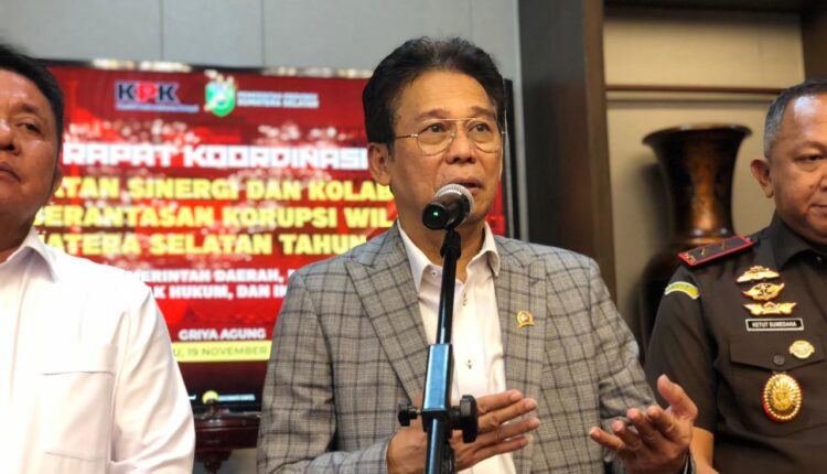 Pimpinan Komisi Pemberantasan Korupsi (KPK), Johanis Tanak saat kunjungan kerjanya di Palembang.