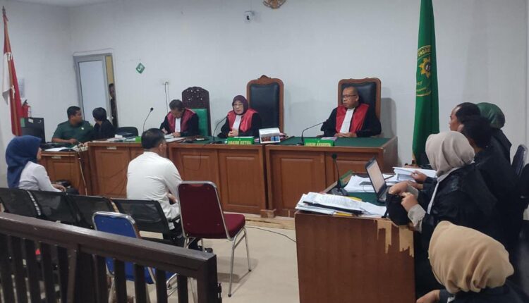 Suasana persidangan Kasus Korupsi PMI Palembang di PN Tipikor Palembang.