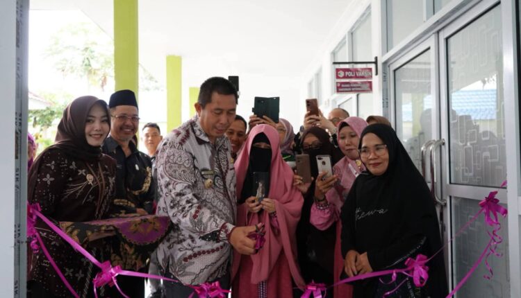 Launching Poli Vaksin Khusus Ibadah Haji dan Umrah. 