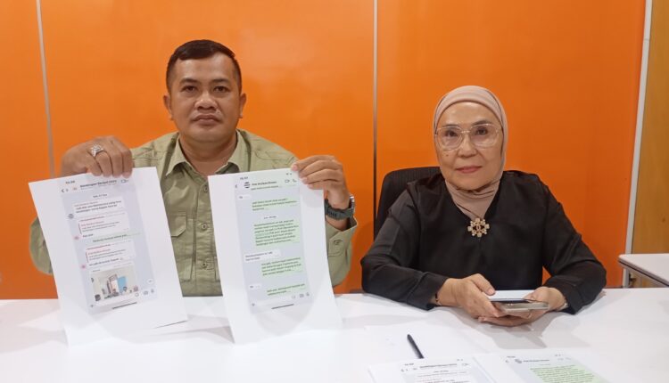 Kuasa hukum korban, Titis Rachmawati didampingi M Novel Suwa.