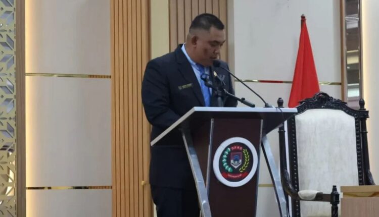 Pandangan fraksi DPRD terhadap usulan Raperda Kota Pagar Alam. 