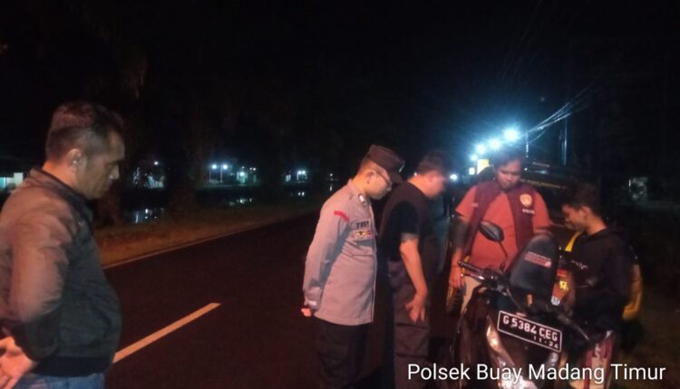 Giat patroli KRYD di Jalan Desa Tanjung Sari.