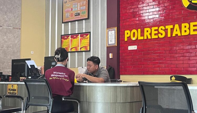 Korban membuat Laporan Polisi.