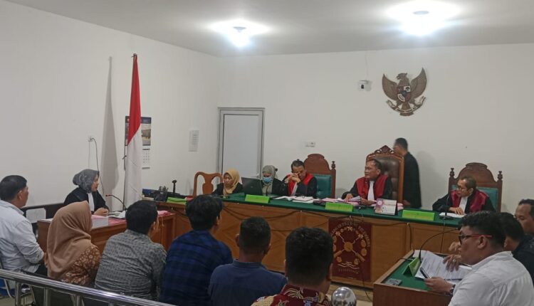 "Dana masuk satu kali, tapi tidak diterima utuh." Pengakuan saksi dalam sidang korupsi KONI Lahat mengungkap tabir gelap pengelolaan anggaran olahraga.