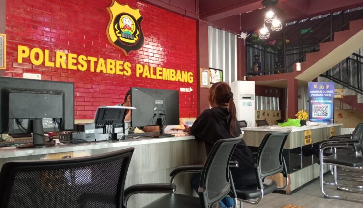ibu sambung korban resmi melapor ke SPKT Polrestabes Palembang.