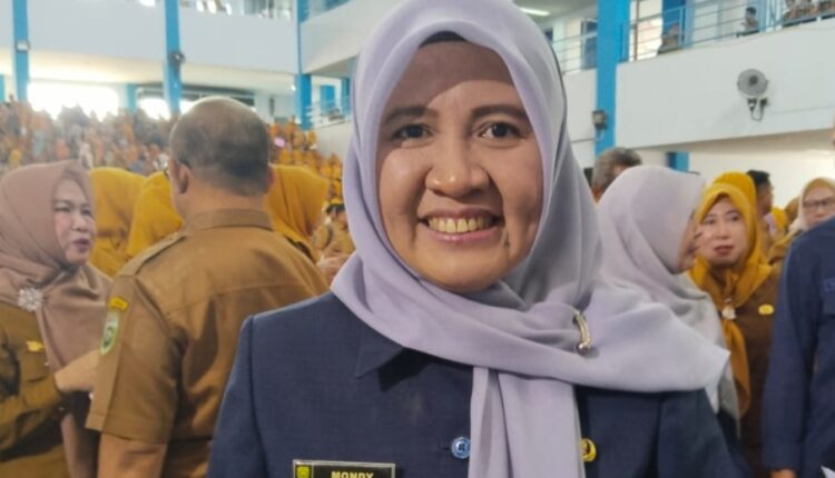 Kepala Dinas Pendidikan Provinsi Sumatra Selatan, Mondyaboni, saat diwawancarai terkait program digitalisasi sekolah di lingkungan Provinsi Sumatra Selatan.