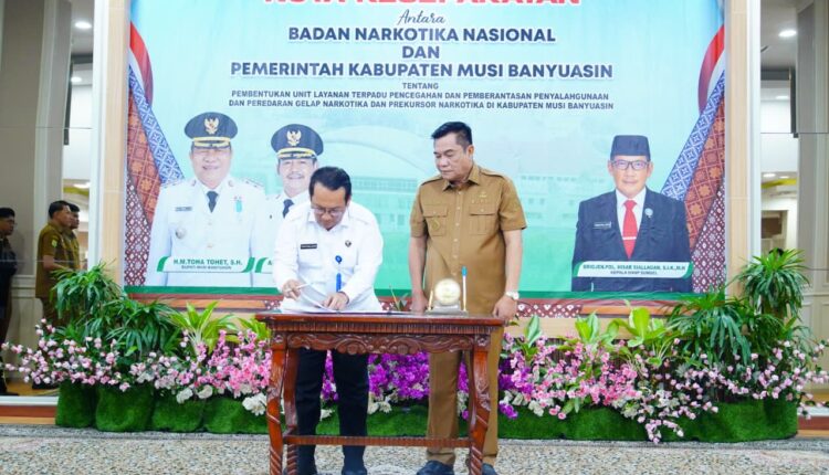 Penandatanganan Nota Kesepakatan pembentukan Unit Layanan Terpadu Pencegahan dan Pemberantasan Penyalahgunaan dan Peredaran Gelap Narkotika (P4GN).